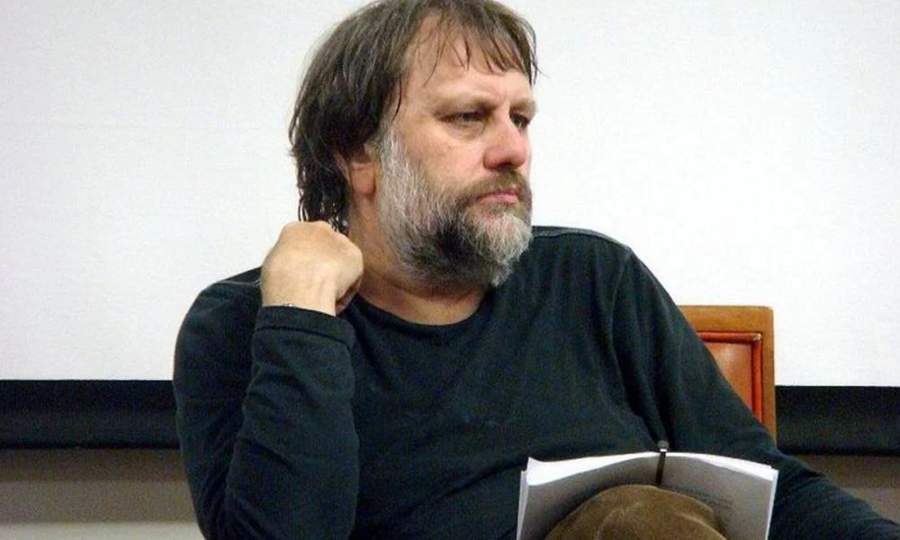 Σλαβόι Ζίζεκ: «Οι εξαπατημένοι απατεώνες» - Γιατροί εξαπάτησαν αρνητές κάνοντας κανονικό εμβόλιο